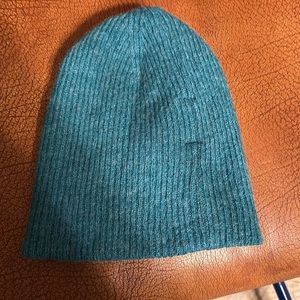 ZARA KIDS COZY WINTER HAT COLOR BLUE TURQUOISE